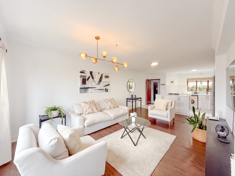 To Let 3 Bedroom Property for Rent in Castleton Western Cape